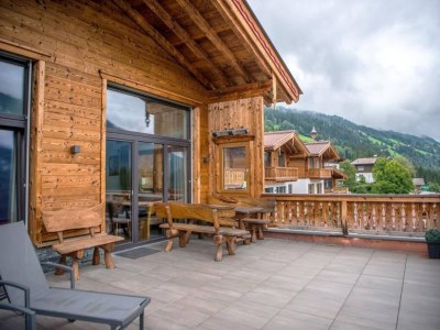 Holiday park Alpine Chalet with Mountain Views - Outdoor photo 2