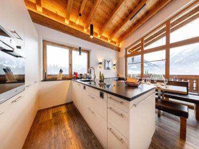 Holiday park Rossberg Chalet with Panoramic View - Features photo 15