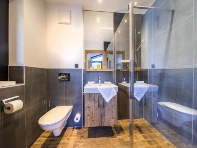 Holiday park Chalet Retreat with Terrace & Sauna - Features photo 13