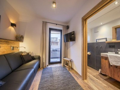 Holiday park Chalet Retreat with Terrace & Sauna - Features photo 15