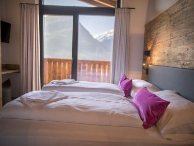 Holiday park Chalet Retreat with Terrace & Sauna - Features photo 21