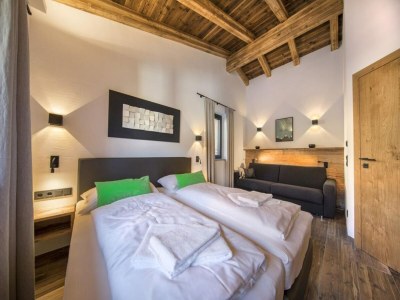 Holiday park Chalet Retreat with Terrace & Sauna - Features photo 22