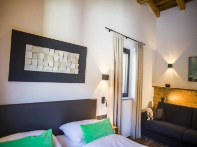 Holiday park Chalet Retreat with Terrace & Sauna - Features photo 31