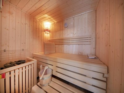 Holiday park Chalet in Neukirchen in der Nähe der Pisten - Outdoor photo 41