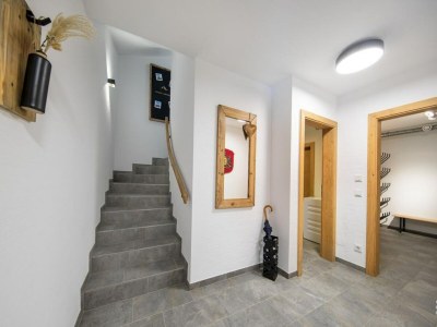 Holiday park Chalet near Slopes, Sleeps 6 - Features photo 14