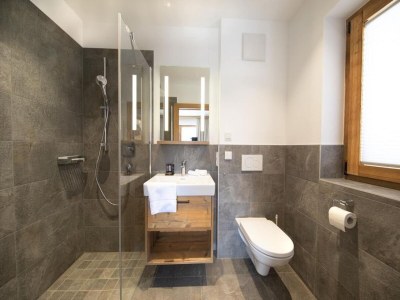 Holiday park Chalet near Slopes, Sleeps 6 - Features photo 28