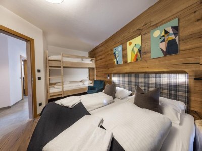 Holiday park Chalet near Ski Lift with Garden - Features photo 22