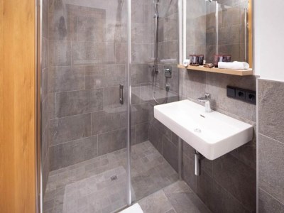 Holiday park Chalet near Ski Lift with Garden - Features photo 25