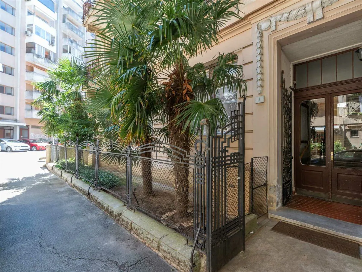 Apartment Maxim`s Residence Villa Münz - Outdoor photo 2