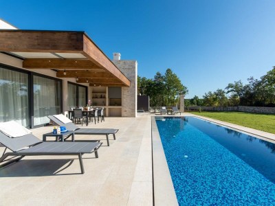 Villa VILLA ARIANA with a large pool - Environment photo 20