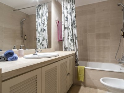 Apartment CH1 - Features photo 19