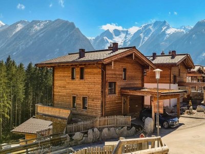 Holiday park Elegantes Chalet in der Nähe der Wildkogel Arena - Outdoor photo 10