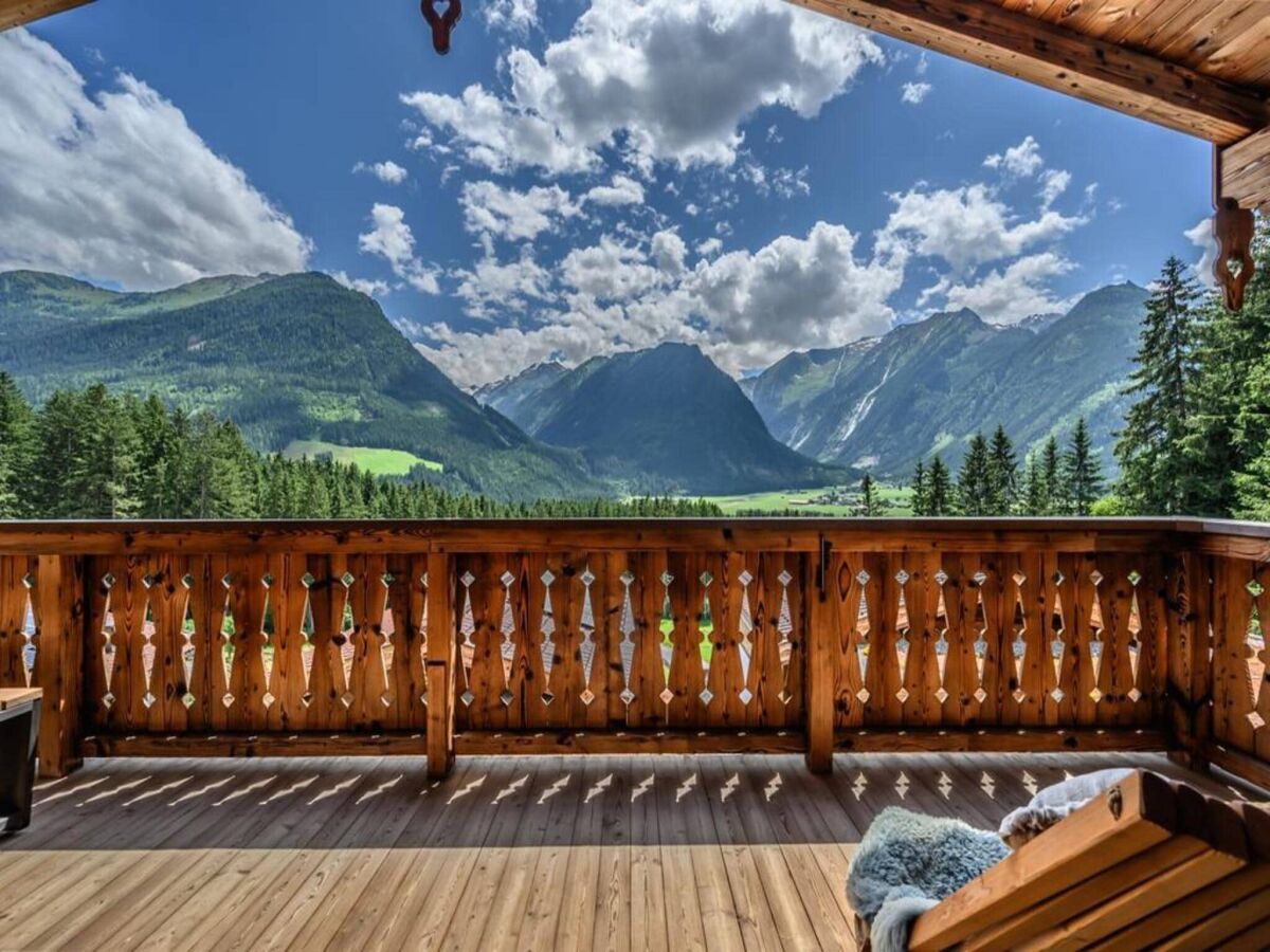 Holiday park Nationalpark Chalet Dreiherrenspitze - Outdoor photo 2