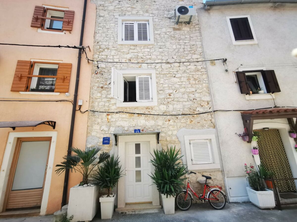 Holiday house Sea View Holiday Home Umag - Three Bedroom Holiday Home - Outdoor photo 5