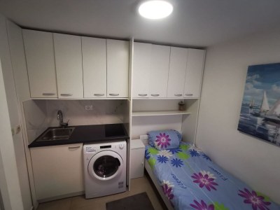 Holiday house Sea View Holiday Home Umag - Three Bedroom Holiday Home - Features photo 31