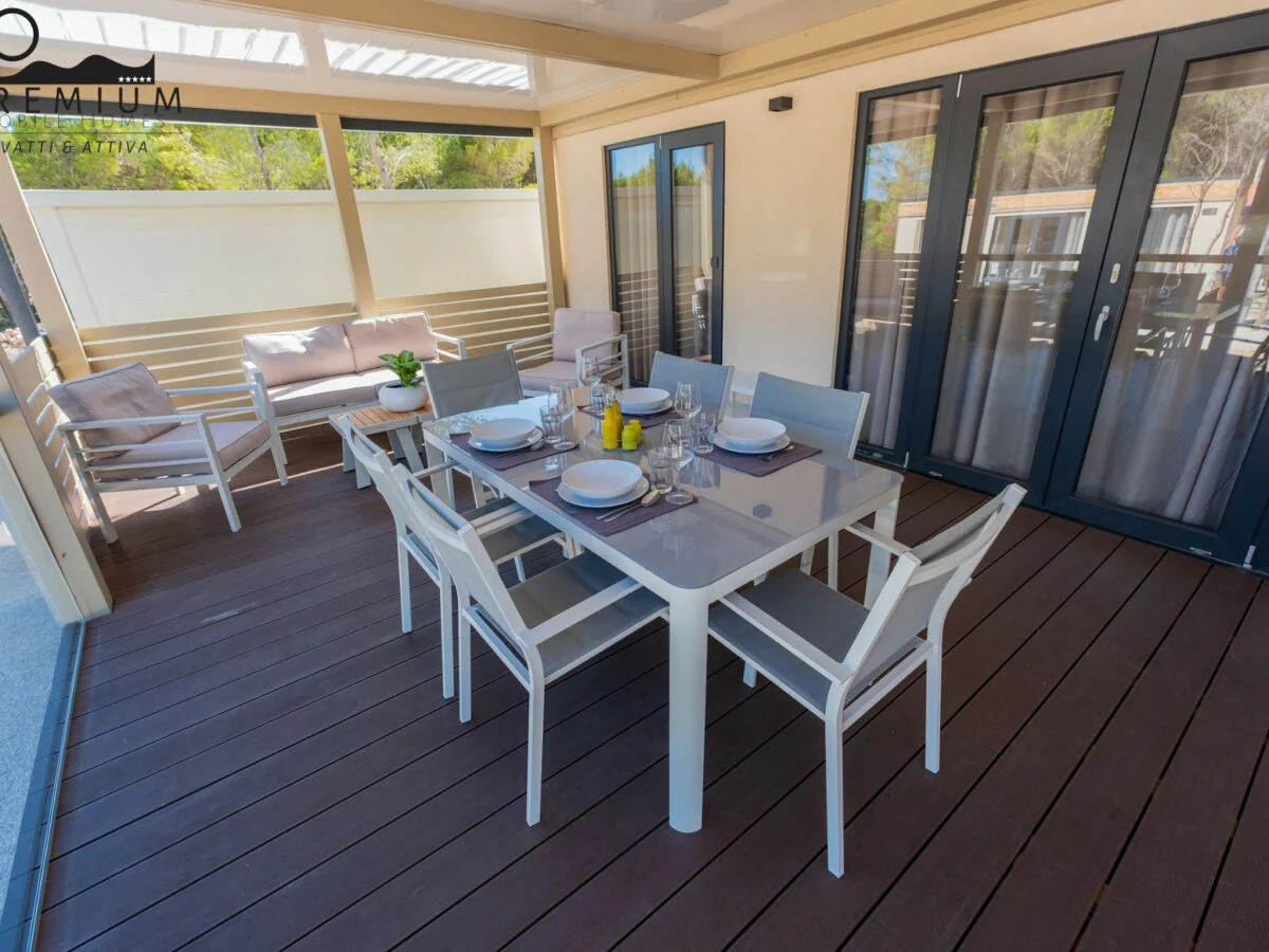 caravan Charming Two-bedroom Mobile Homes Drage - Mobile Home with Sea View and Terrace - Outdoor photo 4