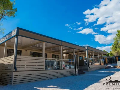 caravan Charming Two-bedroom Mobile Homes Drage - Mobile Home with Sea View and Terrace - Outdoor photo 11