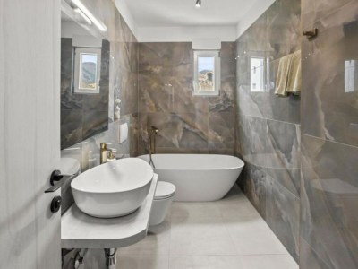 Apartment Three-Bedroom Penthouse Apartment - Features photo 14