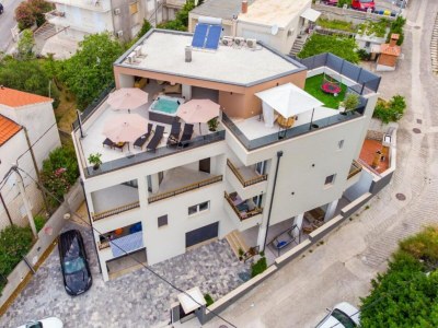 Apartment Three-Bedroom Penthouse Apartment - Outdoor photo 23