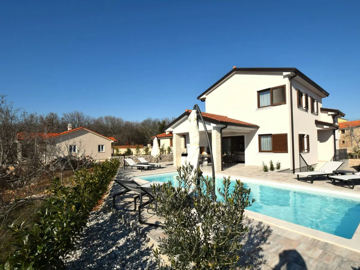 Villa Charmante Villa Navis mit privatem Pool