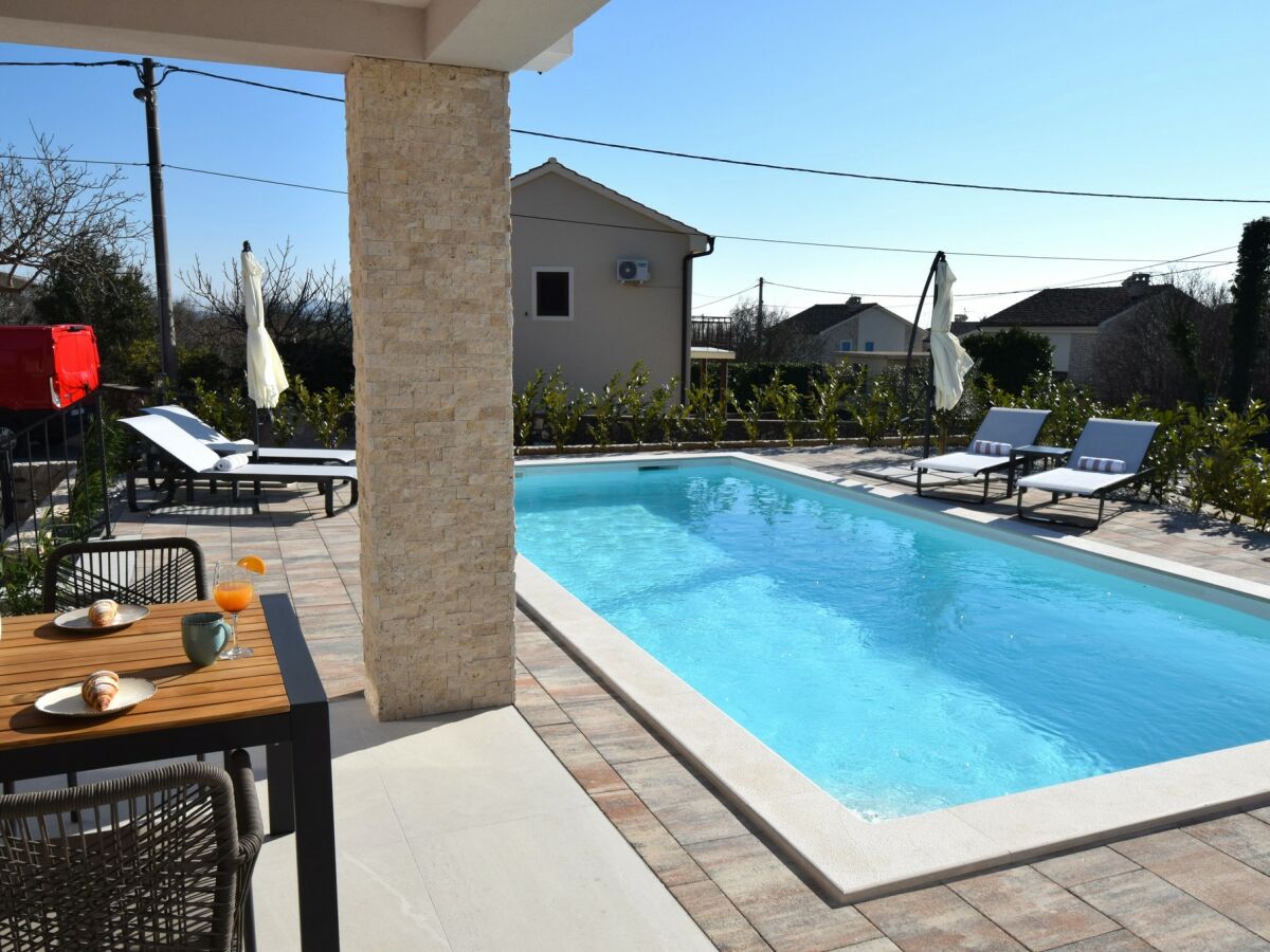 Villa Charmante Villa Navis mit privatem Pool - Outdoor photo 5