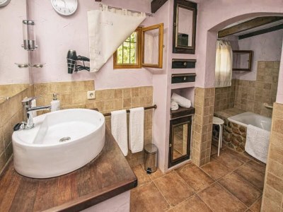 Holiday house Villa auf Mallorca mit Pool & Bergblick - Features photo 23