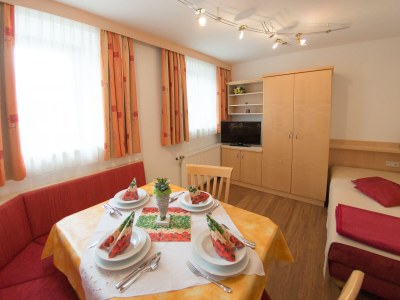 Holiday apartment Guesthouse in Wiesengrund Top 2 - Features photo 9