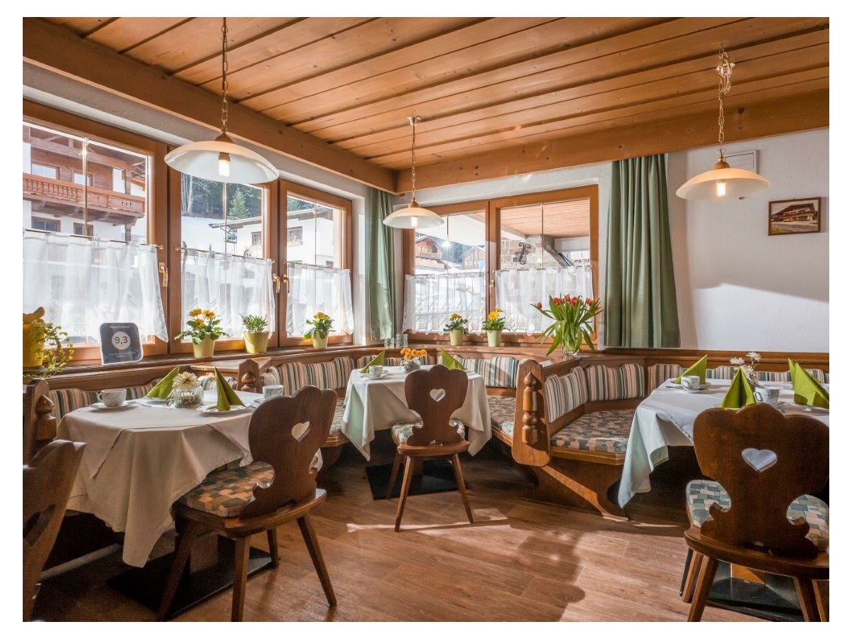 Holiday room Doppelzimmer Kaiserblick mit Dusche und WC - Outdoor photo 4