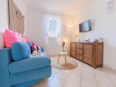 Apartment Lumbarda Resort Apartments - Comfort One Bedroom Apartment  H5 - Features photo 6