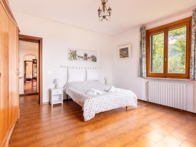 Villa Holiday Home in Tuscany with Stunning Views - Features photo 15