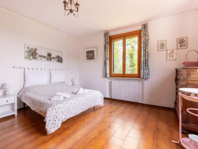 Villa Holiday Home in Tuscany with Stunning Views - Features photo 27