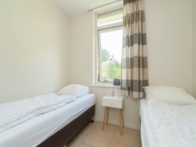 Holiday park Bungalow in Südholland nahe am Strand - Features photo 18