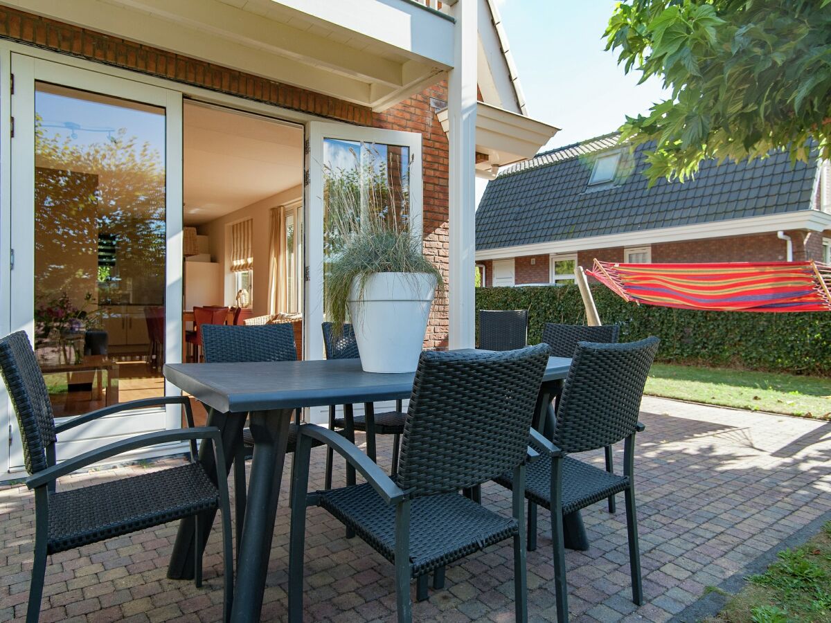 Holiday park Holiday Home near Dutch Coast & Forest - Outdoor photo 2