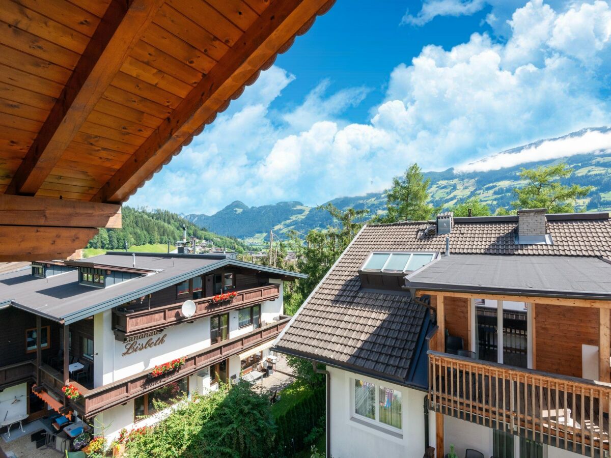 Holiday house Wohnung in Fügen nahe Skilift - Outdoor photo 2