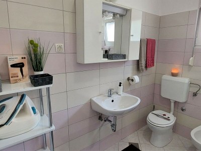 Apartment Modern Crikvenica Apartments with Sea View - Two Bedroom Apartment with Balcony - Features photo 10