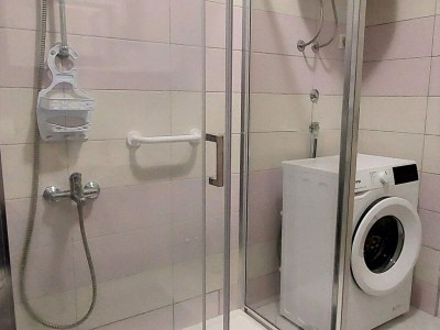 Apartment Modern Crikvenica Apartments with Sea View - Two Bedroom Apartment with Balcony - Features photo 11