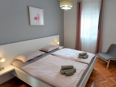 Apartment Modern Crikvenica Apartments with Sea View - Two Bedroom Apartment with Balcony - Features photo 18