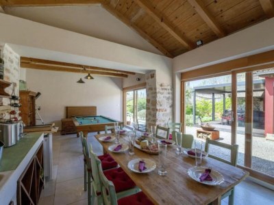 Villa Poolside Grand Retreat Villa - Outdoor photo 9