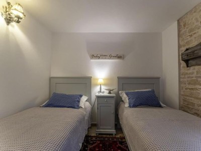 Villa Poolside Grand Retreat Villa - Features photo 31