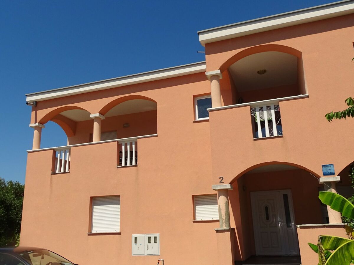 Apartment Apartmani Luna - Two Bedroom  Apartment - Outdoor photo 3