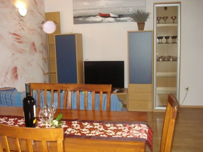 Apartment Apartmani Luna - Two Bedroom  Apartment - Features photo 9