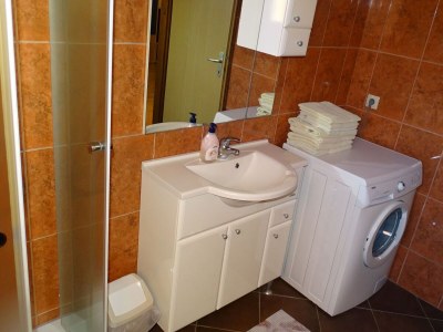 Apartment Apartmani Luna - Two Bedroom  Apartment - Features photo 19