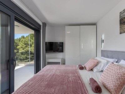 Apartment Charming Apartment Island Krk - Three Bedroom Apartment - Features photo 17