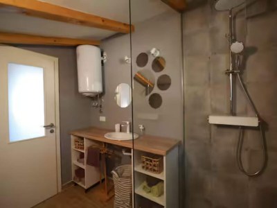 Holiday house Stone House Bay View Kaštela - Two Bedroom House with Pool - Features photo 10