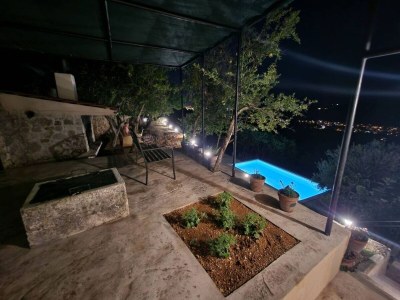 Holiday house Stone House Bay View Kaštela - Two Bedroom House with Pool - Outdoor photo 18