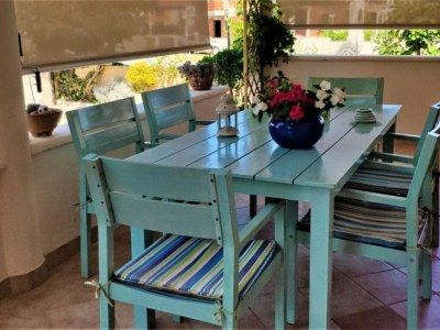 Apartment Apartments Dea & Paula - Classic Two Bedroom Apartment with Terrace - Outdoor photo 4