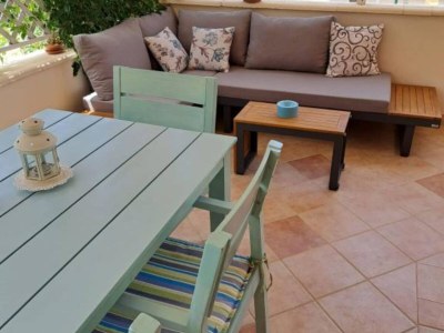 Apartment Apartments Dea & Paula - Classic Two Bedroom Apartment with Terrace - Outdoor photo 12