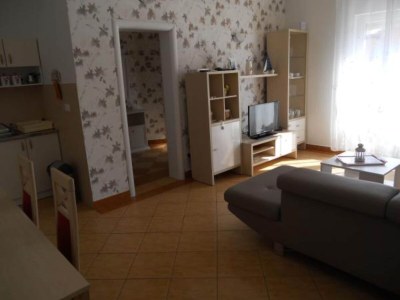 Apartment Apartments Dea & Paula - Classic Two Bedroom Apartment with Terrace - Features photo 14