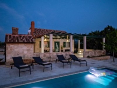 Holiday house Holiday Home Bračuta- Two Bedroom Holiday Home with Pool in Brač - Holiday house