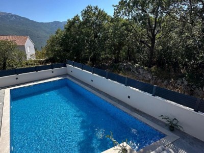 Apartment Two Bedroom Apartment with Terrace and Swimming pool - Outdoor photo 43